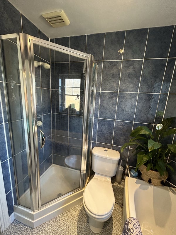 Room Orchard Close in Charnwood