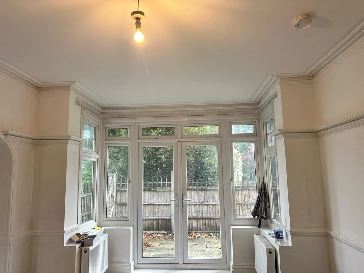 Flat Hillcroome Road in Greater London