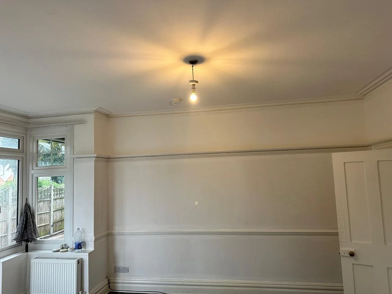 Flat Hillcroome Road in Greater London