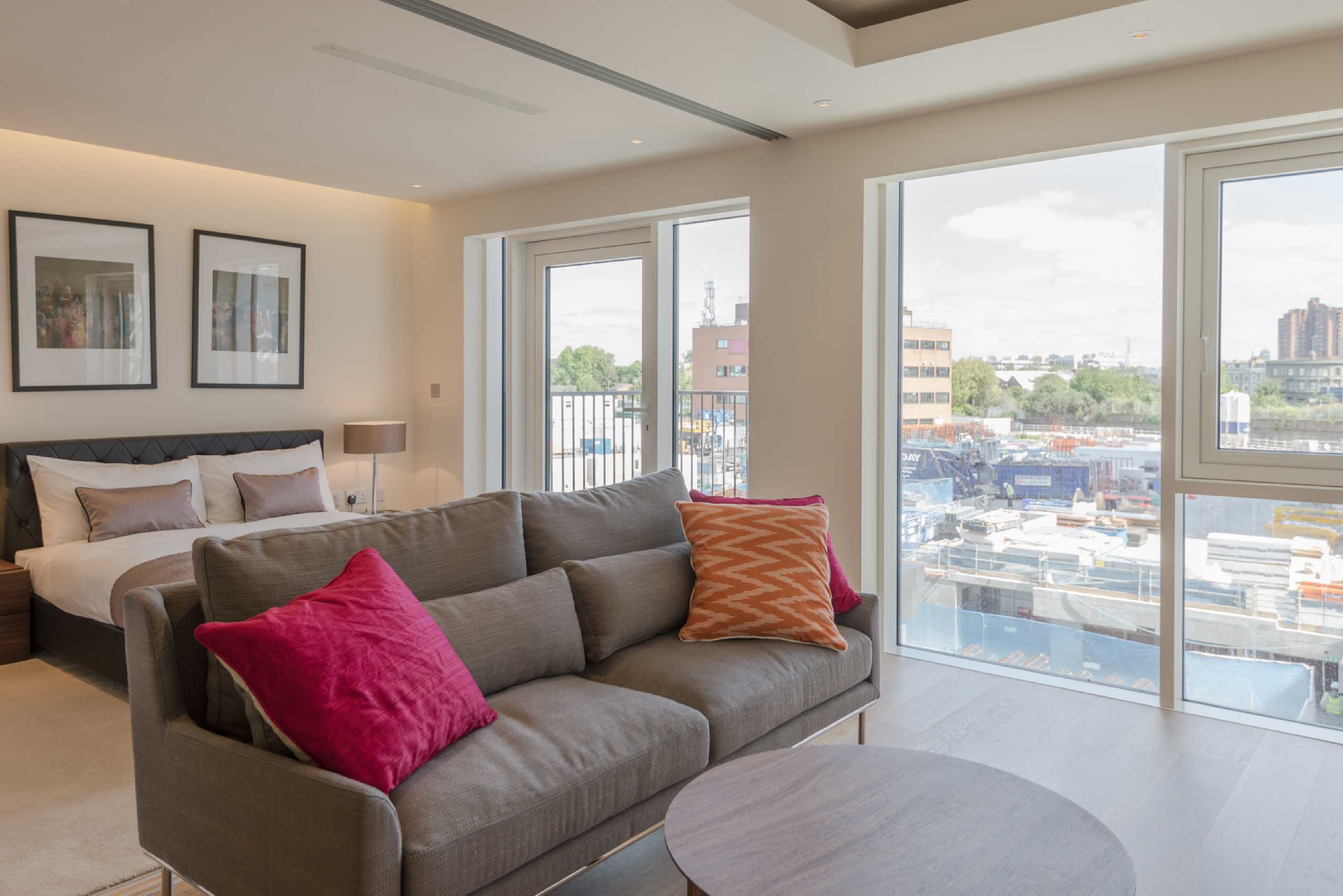 Flat Thurstan Street in Greater London