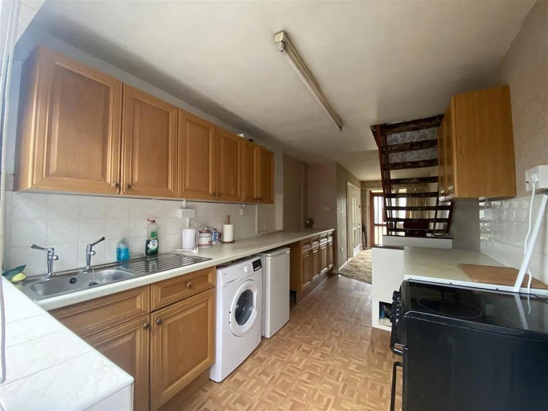 Room Mayflower Drive in Coventry