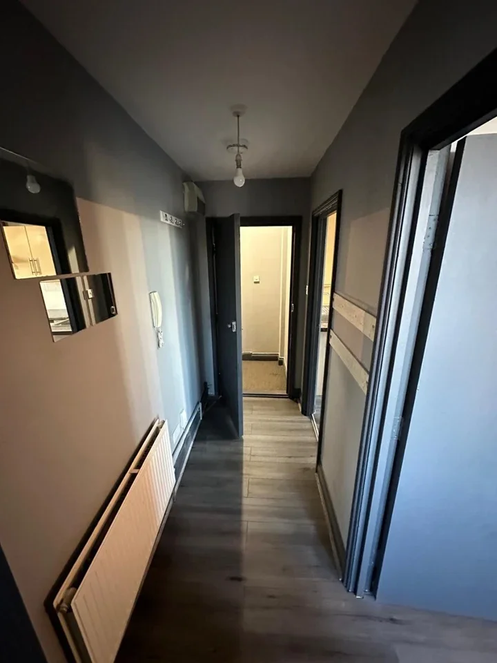 Flat Whitefoot Lane in Greater London