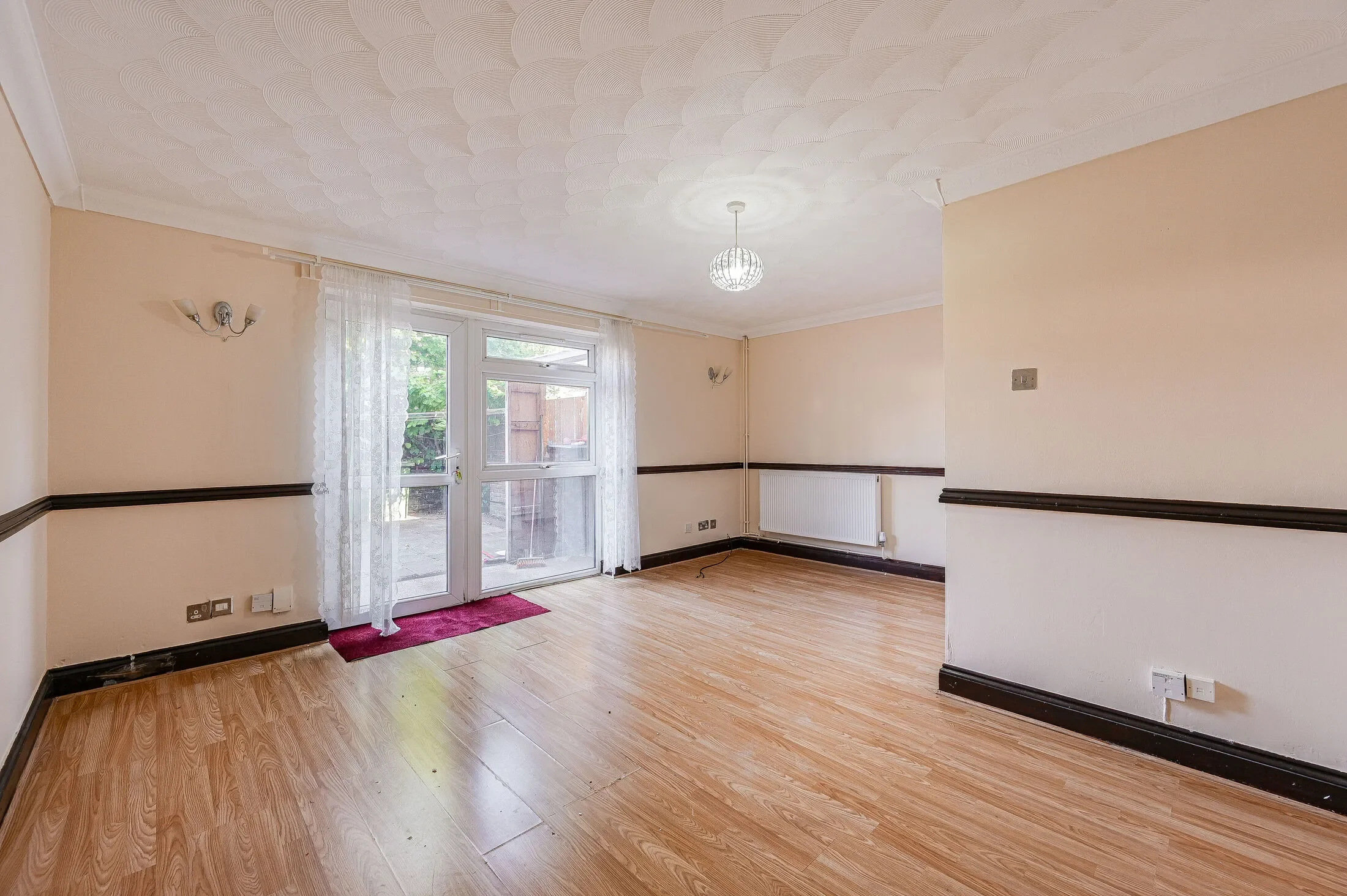 House Jefferson Walk in Greater London