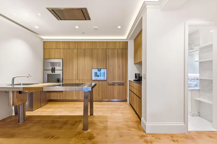 Flat Chester Close in City of Westminster