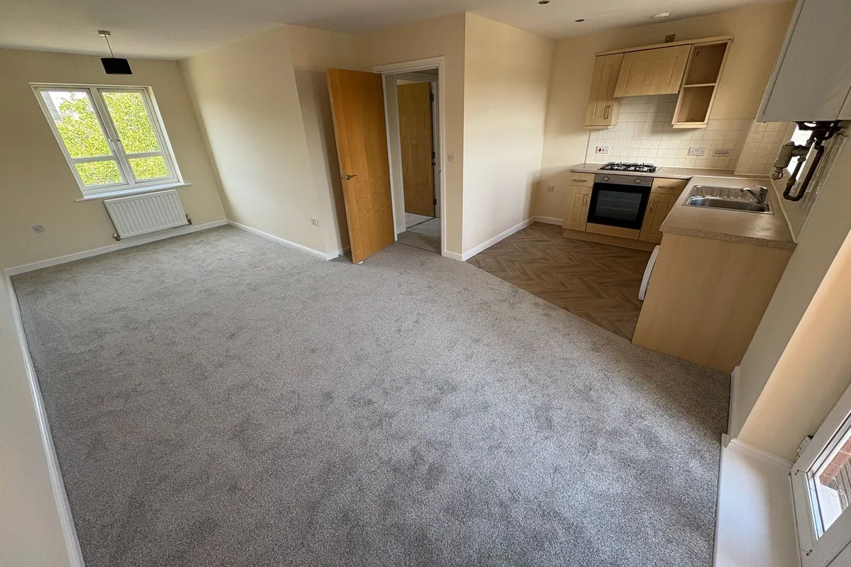 Flat Old Towcester Road in Far Cotton