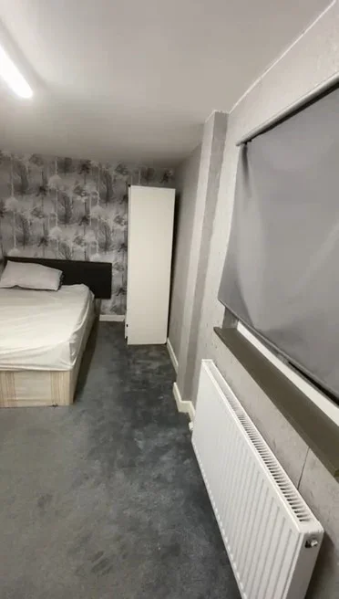 Room Fillebrook Avenue in Greater London
