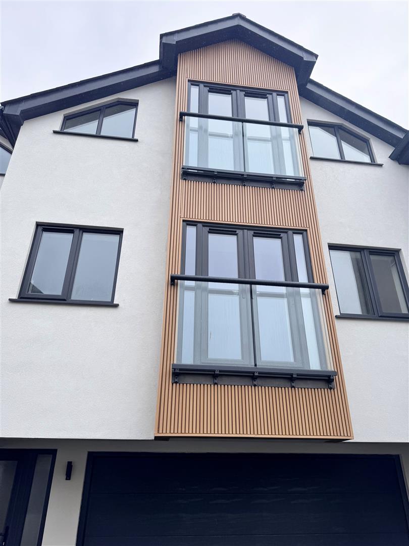 Flat Greenswood Road in Brixham