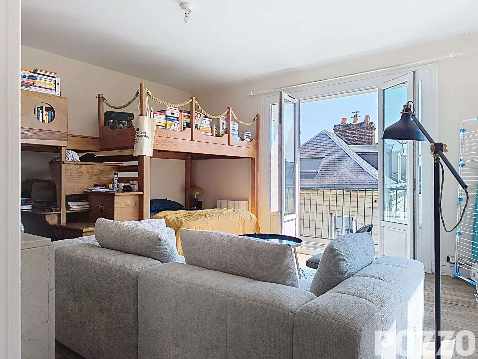 Flat Quai Vendeuvre in Caen
