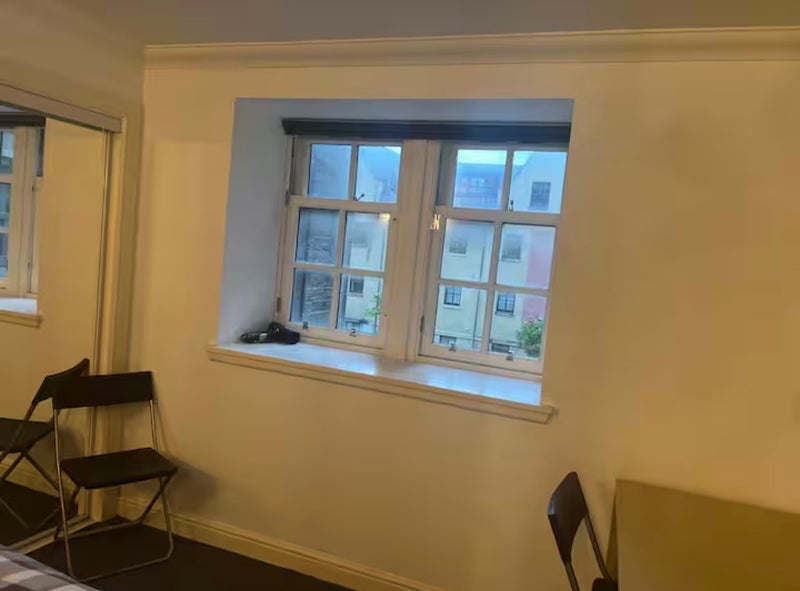 Room Park Avenue in City of Edinburgh