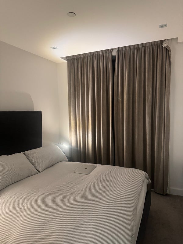 Room Back Hulme Street in Salford