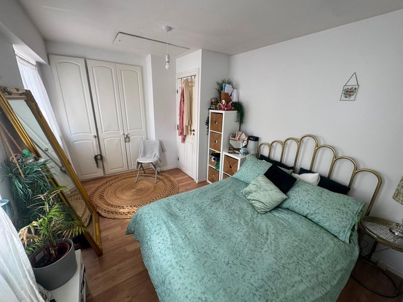 Room Copenhagen Gardens in Greater London