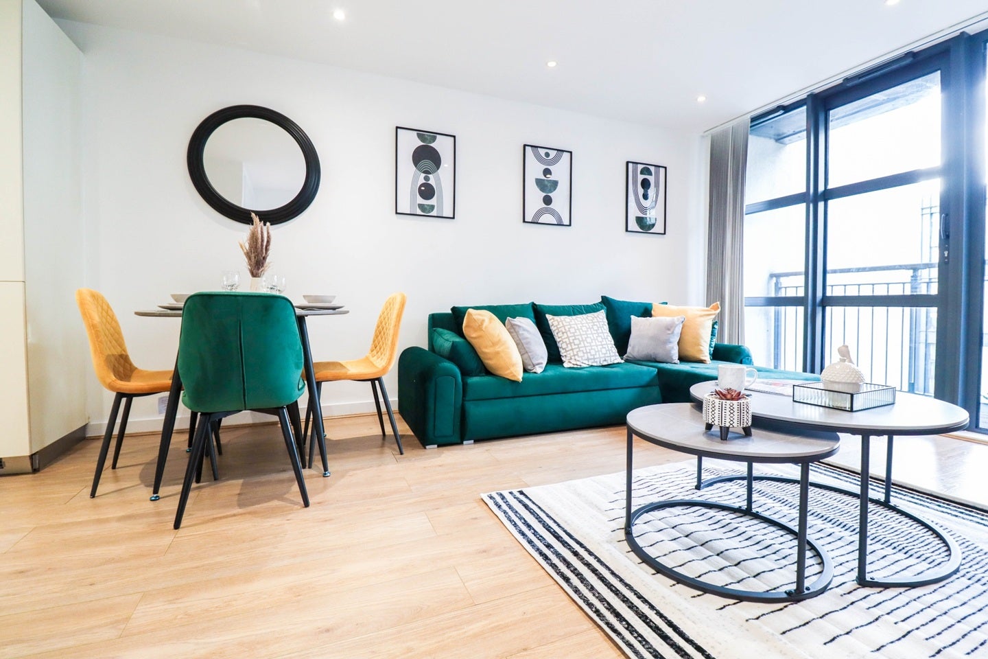 Flat Manilla Street in Greater London