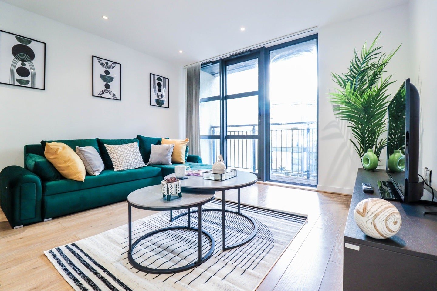 Flat Manilla Street in Greater London