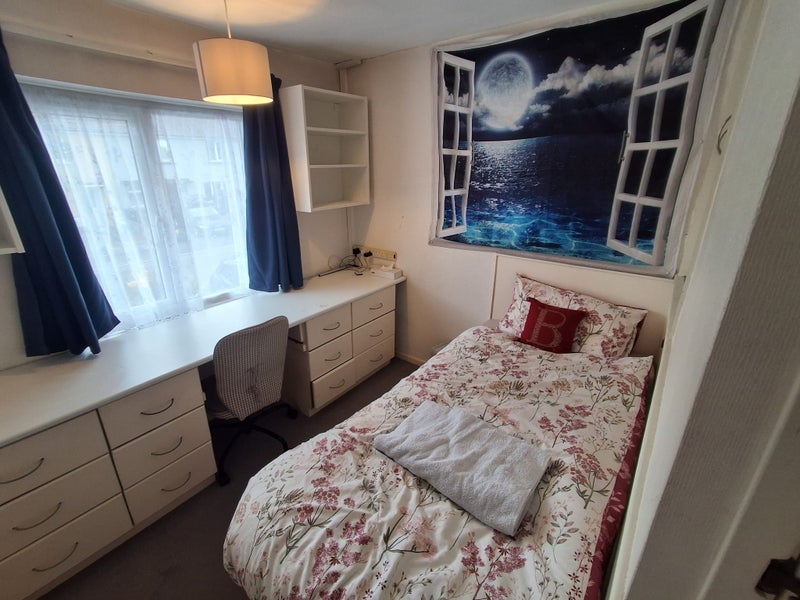 Room Mendip Crescent in Bristol