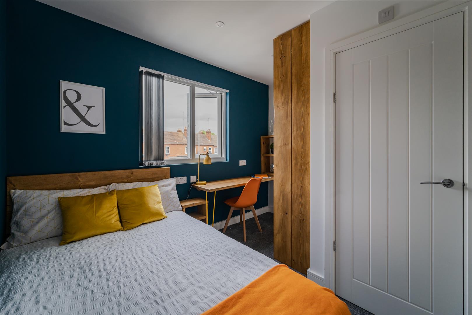 Room Colchester Street in Coventry
