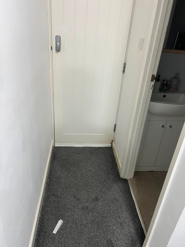 Room Bearwood Road in Sandwell