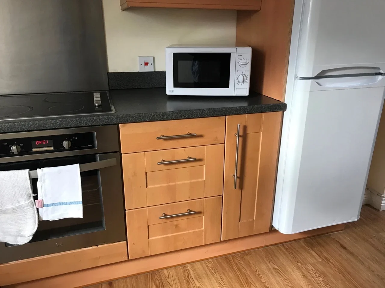 Flat Queen's Place in Watford