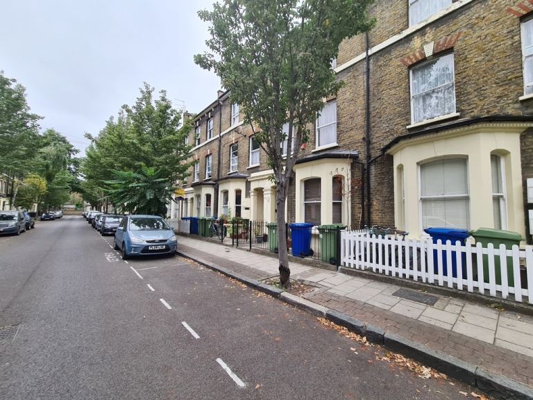 House Larcom Street in Greater London