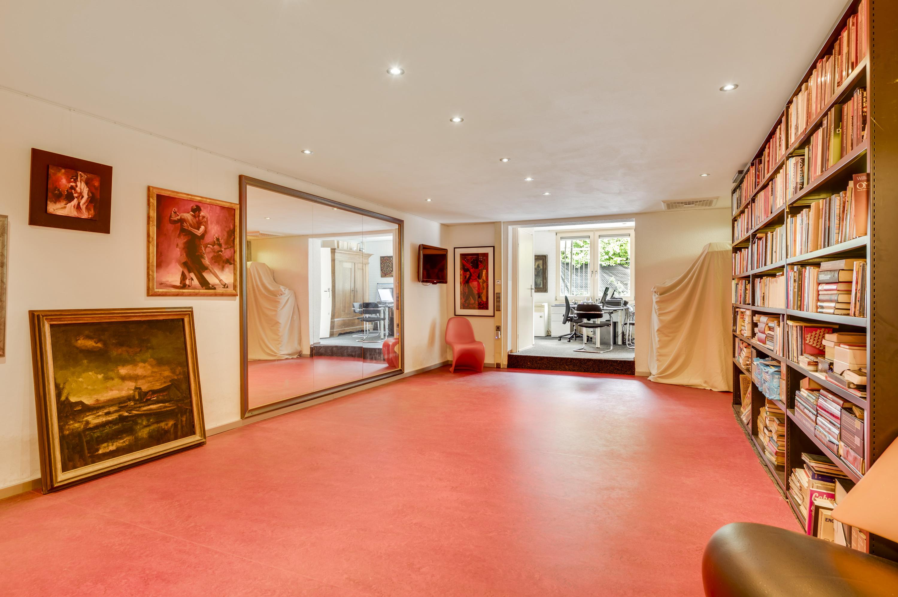 Vrijstaande woning te koop: 't Laar 2, Haelen