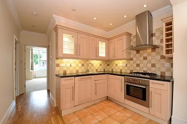 Flat West Barnes Lane in Greater London