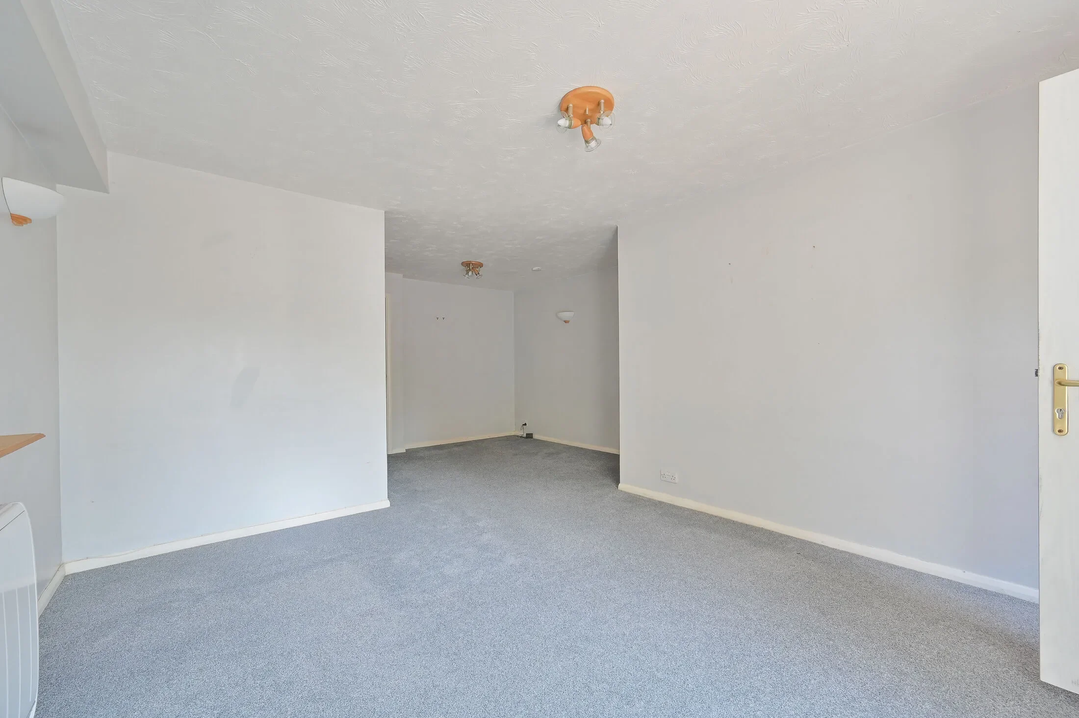 Flat Ebury Road in Watford
