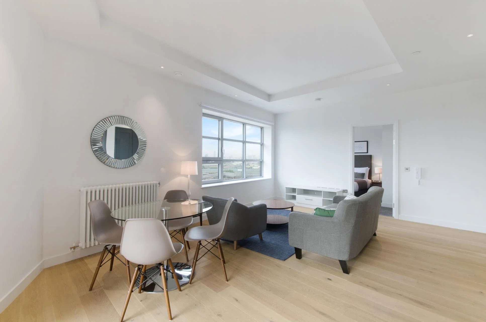 Flat Hope Street in Greater London