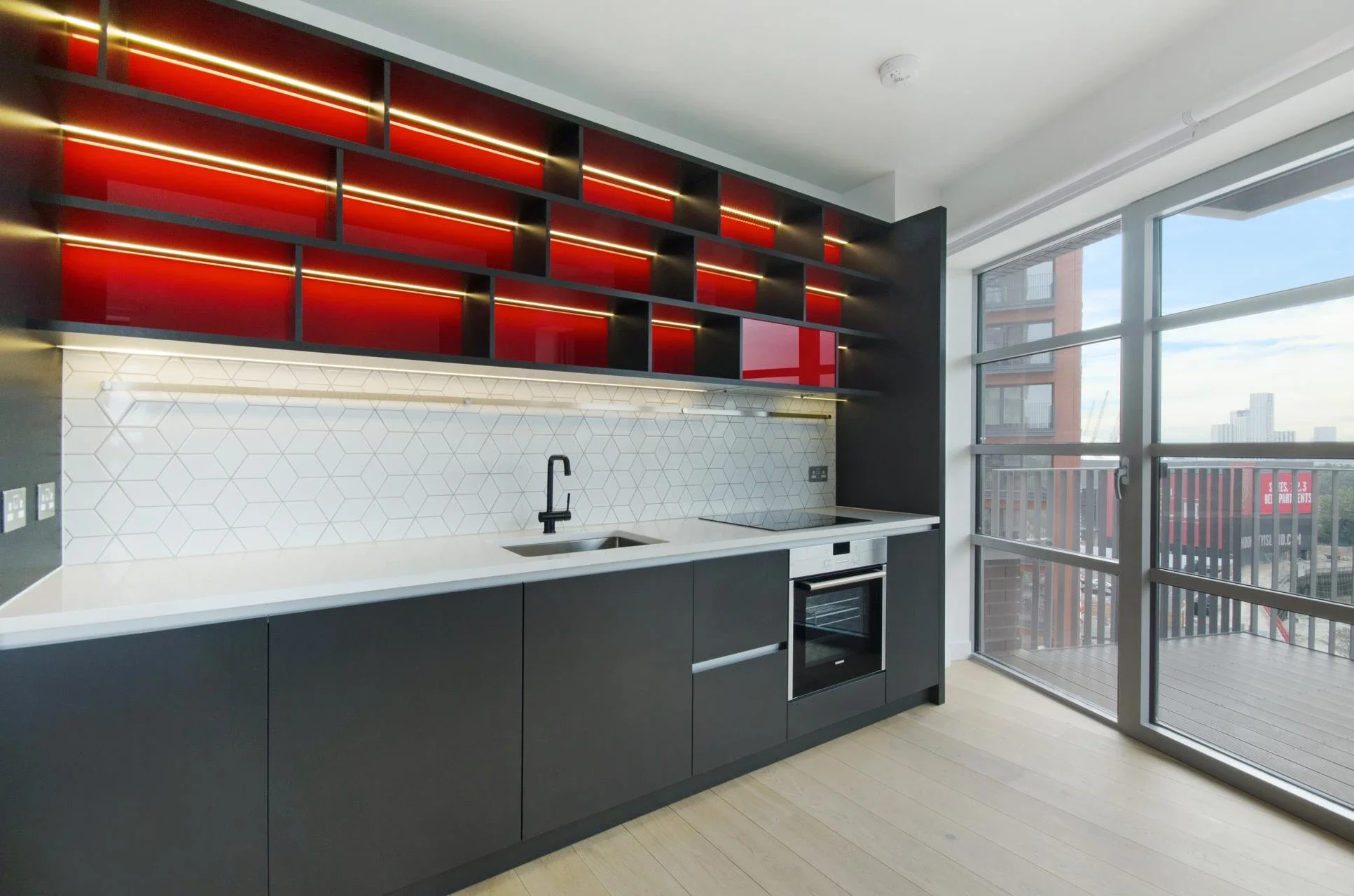 Flat Hope Street in Greater London