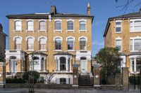 House Highbury Hill in Greater London