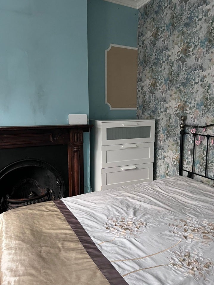 Room Coedcae Street in Cardiff