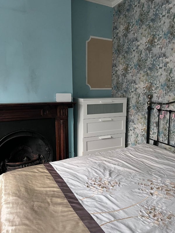 Room Coedcae Street in Cardiff