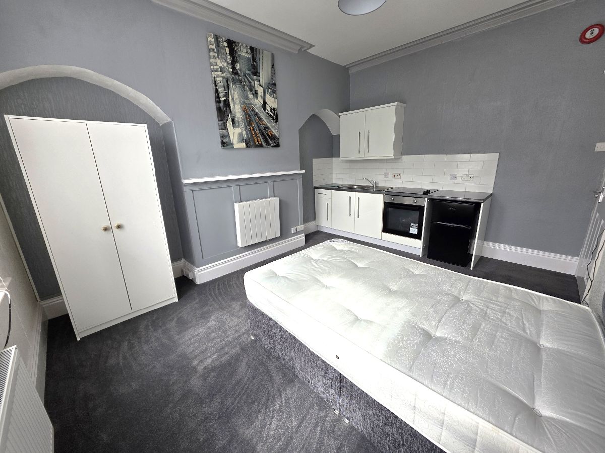 Room Hylton Road in Sunderland