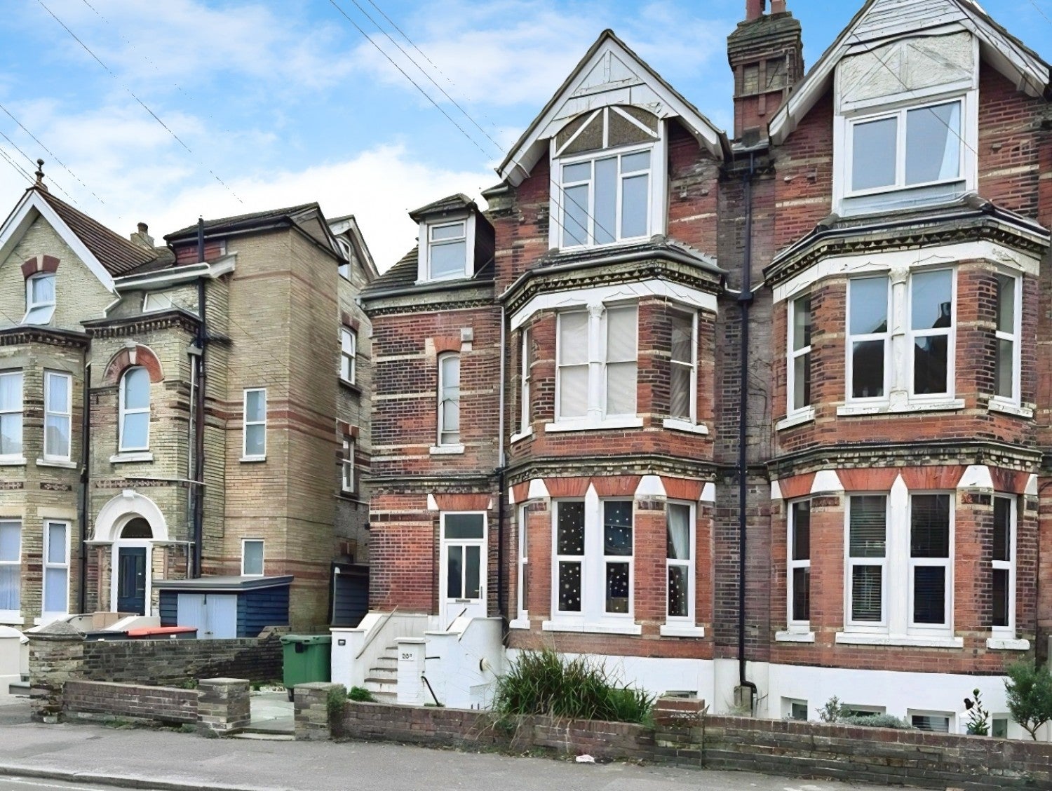 Flat Christchurch Road in Folkestone and Hythe District