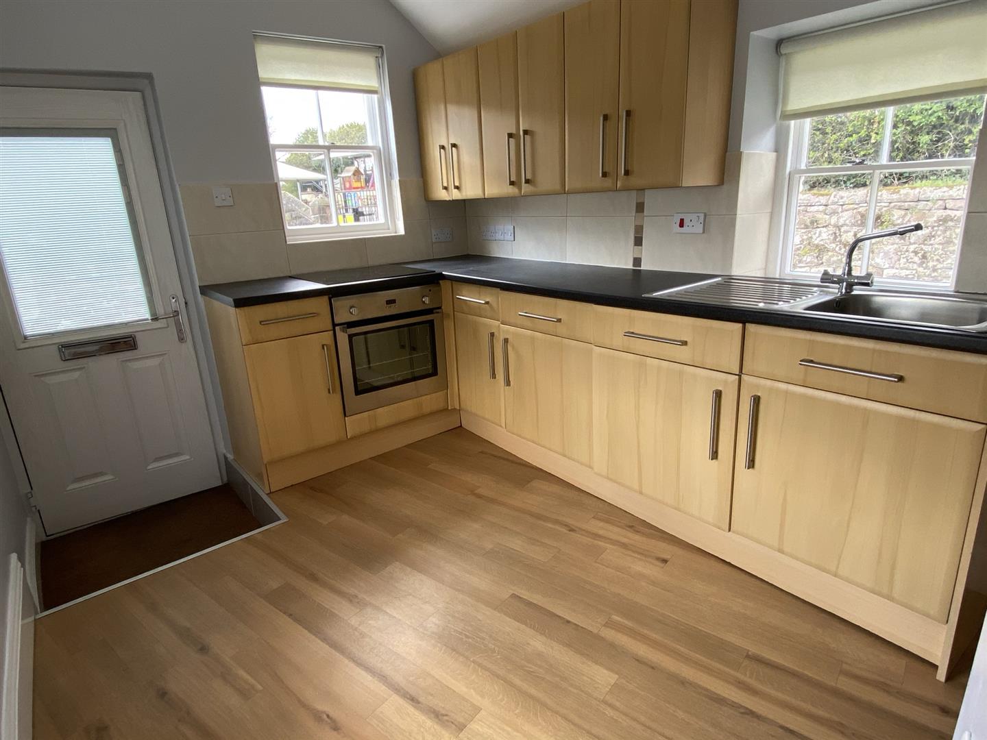 Flat Vicarage Lane in Amber Valley