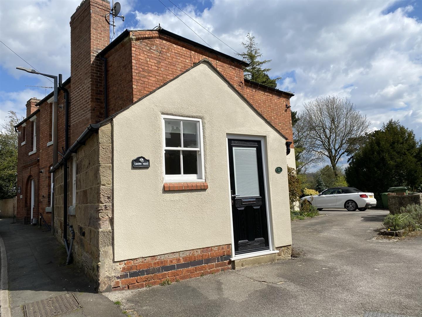 Flat Vicarage Lane in Amber Valley
