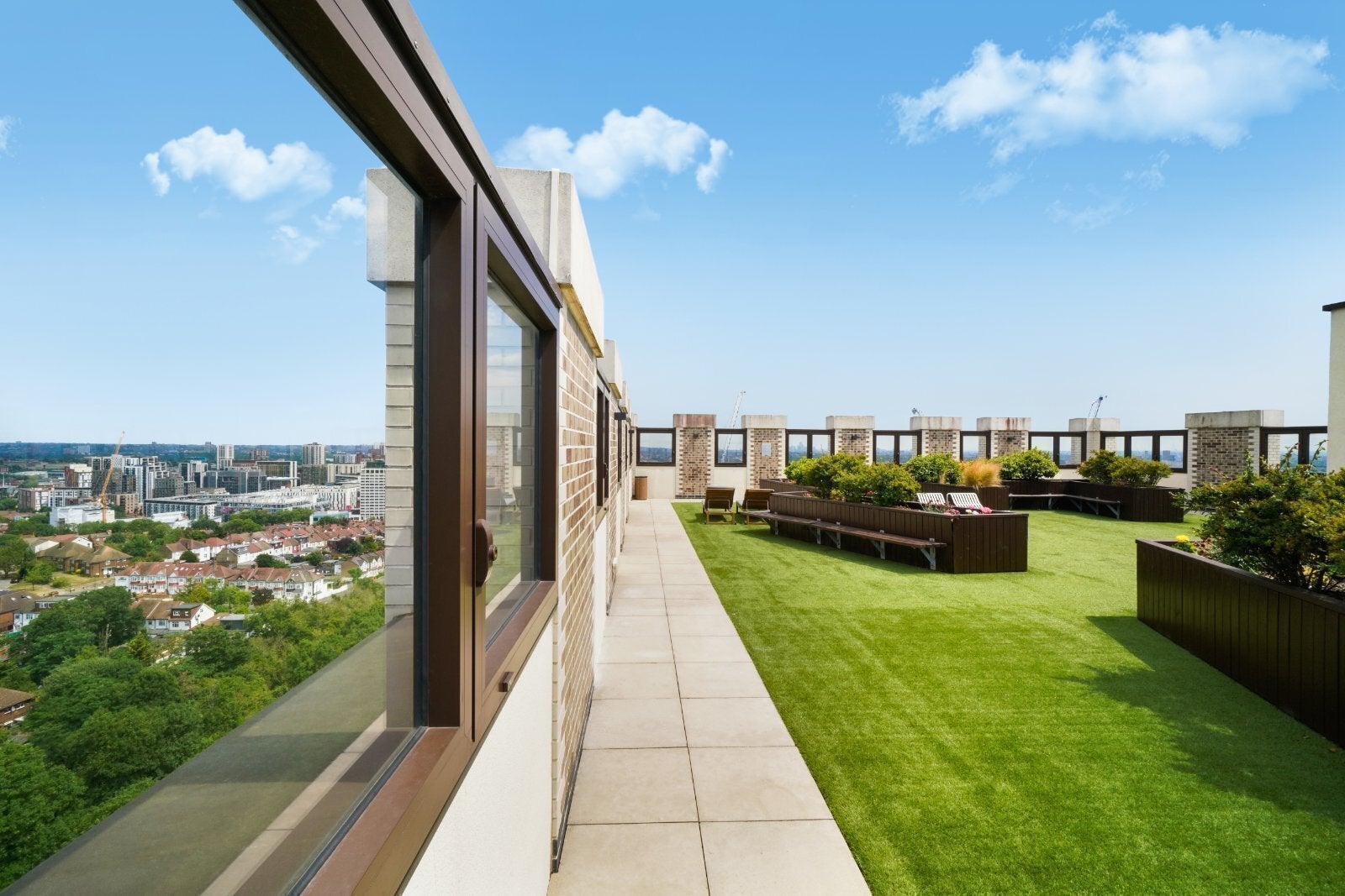 Flat Park Lane in Greater London