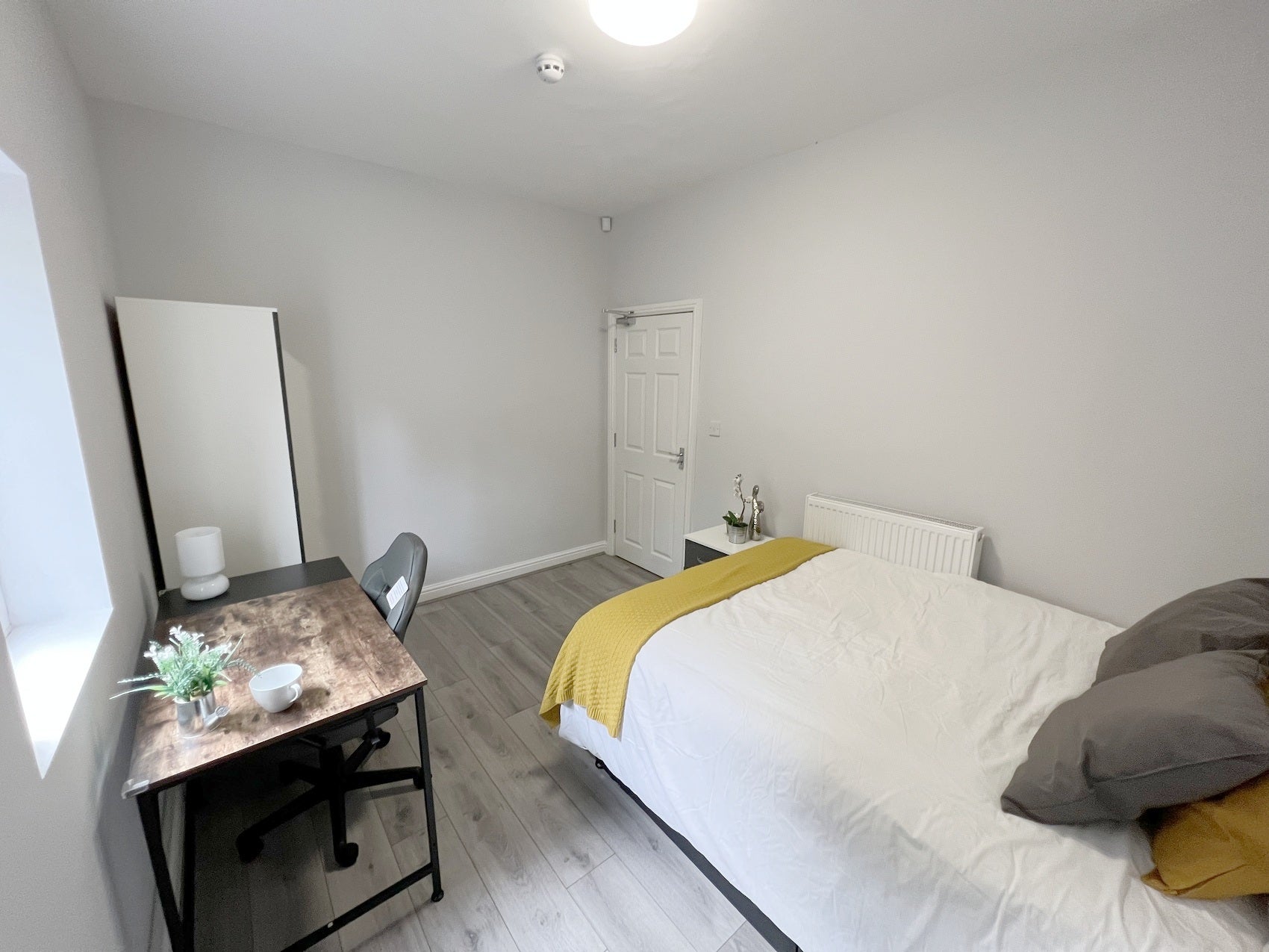 Room Moseley Road in Birmingham