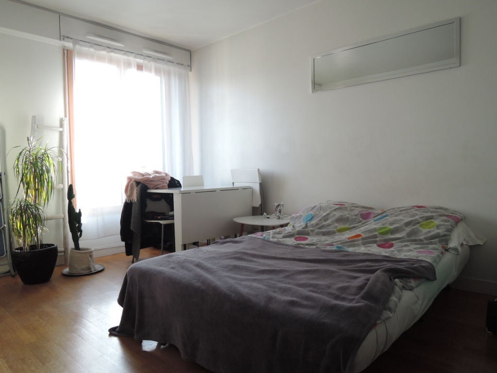 Appartement Rue Saint-Sébastien à Nogent-sur-Marne