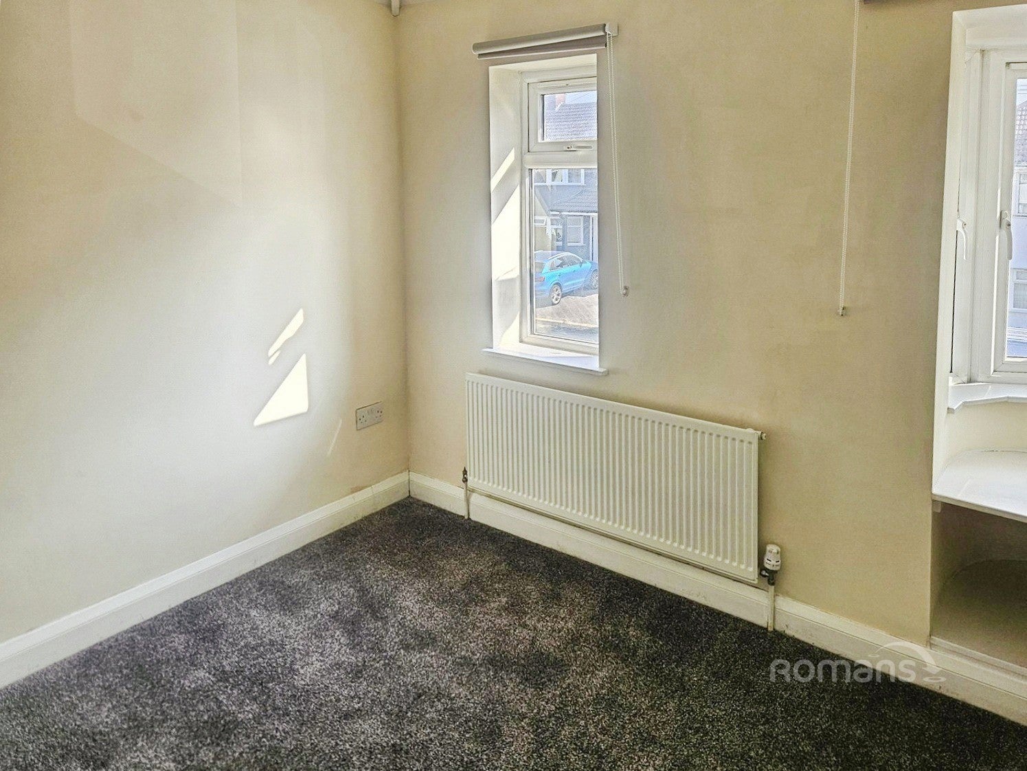 Flat Stafford Avenue in Slough