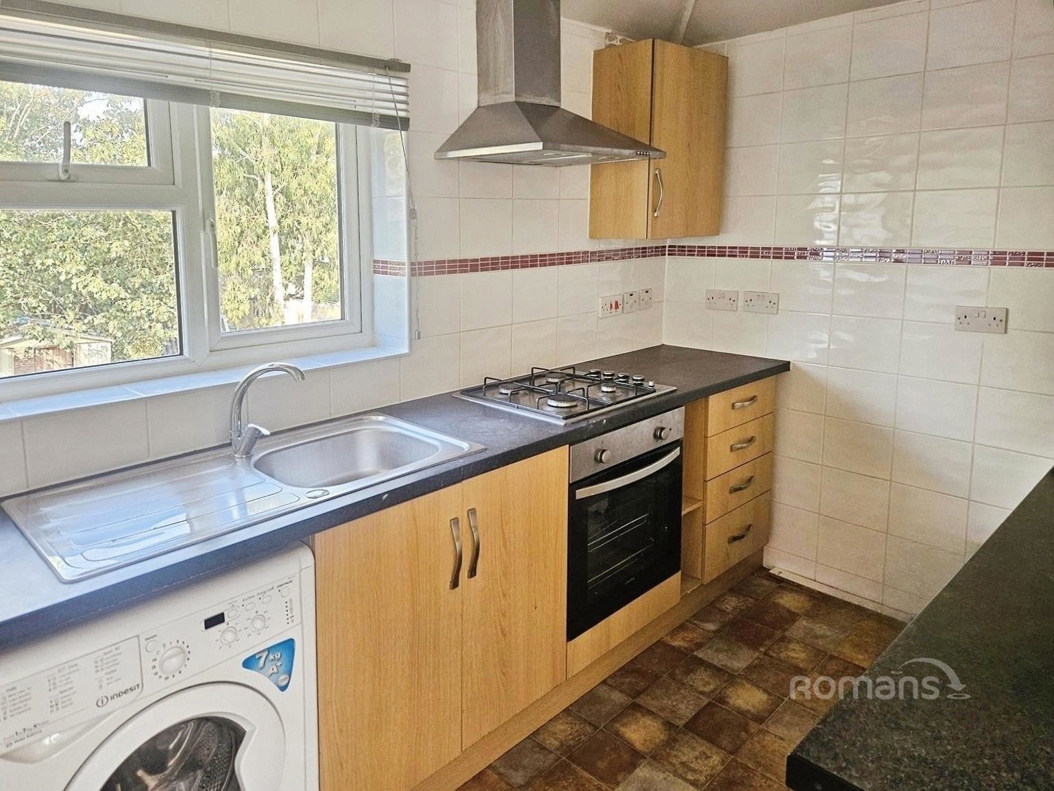 Flat Stafford Avenue in Slough