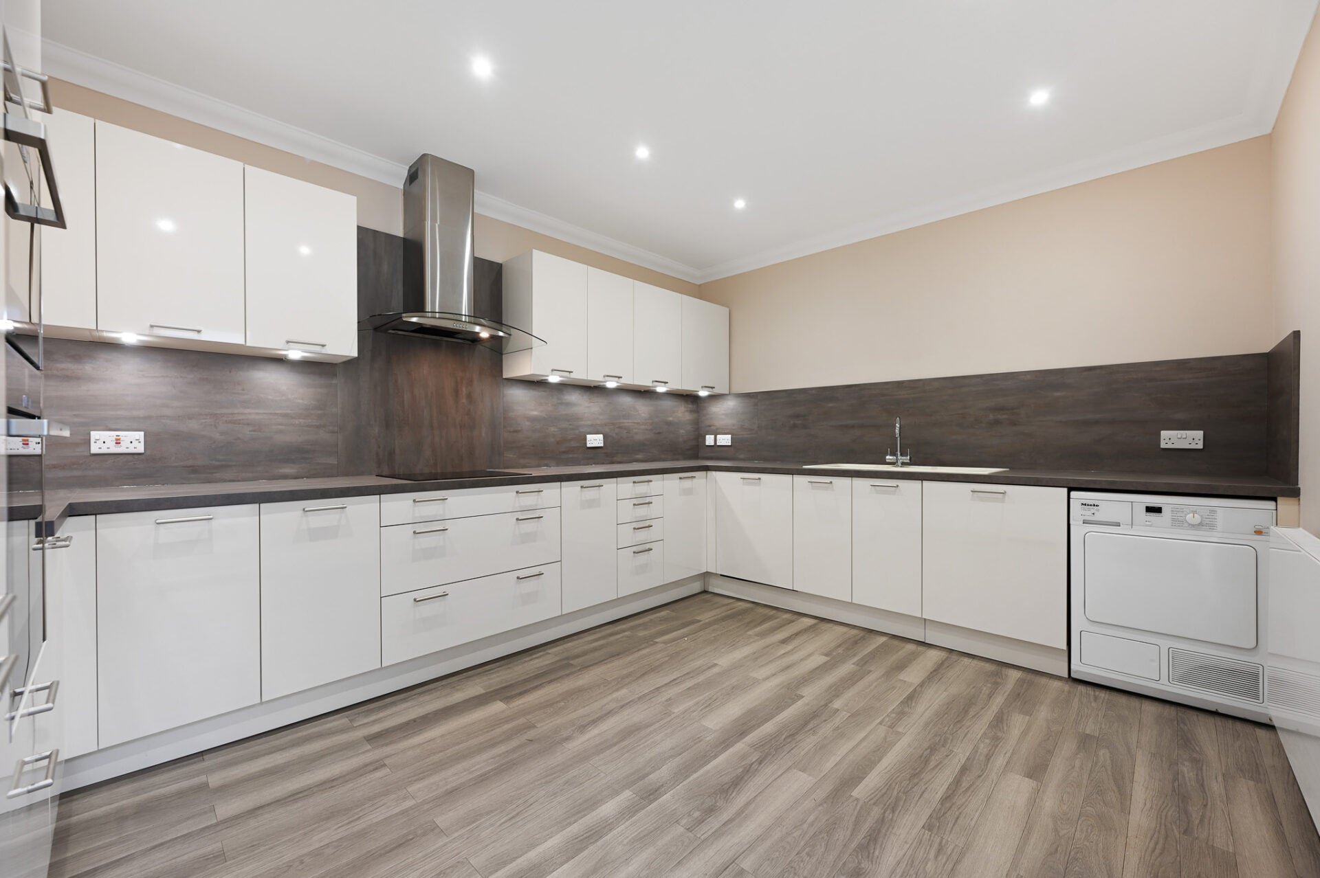 Flat Devonshire Place in City of Westminster