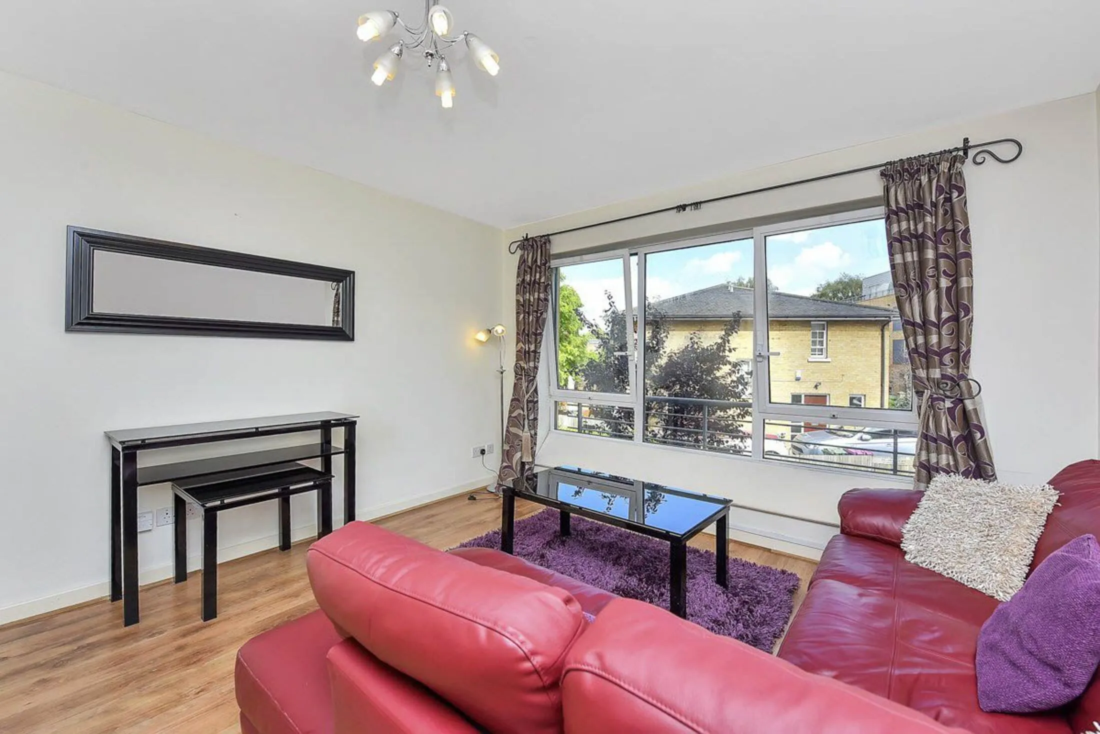 Flat Garford Street in Greater London