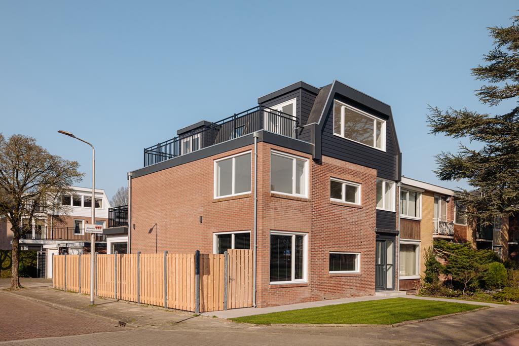 Huis Van Heuven Goedhartlaan 540 in Amstelveen