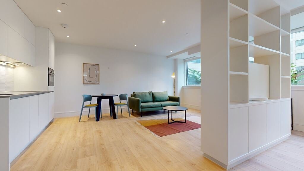 Flat Humphry Repton Lane in Greater London