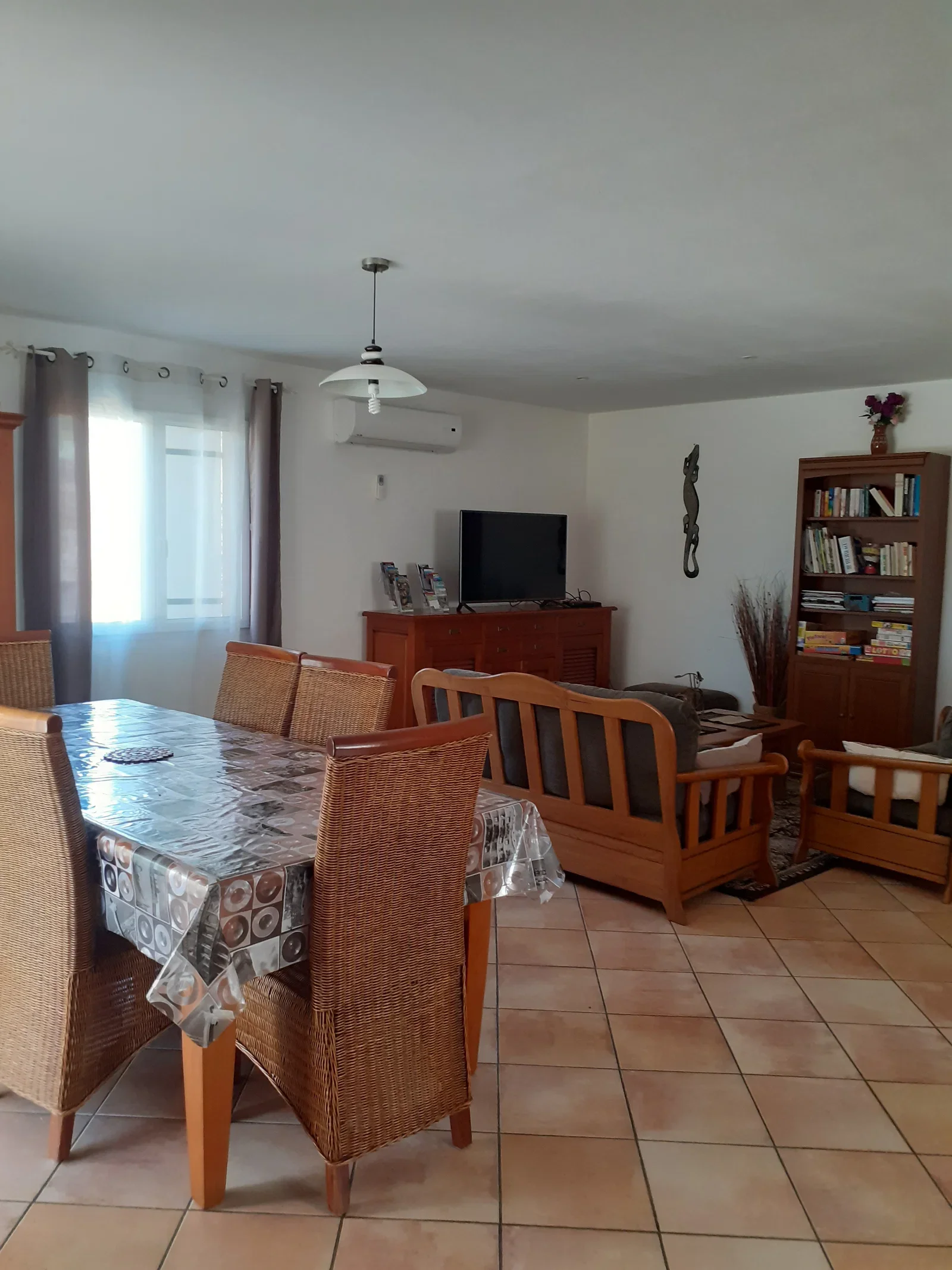 Maison Route d'Uzès à Saint-Hilaire-de-Brethmas