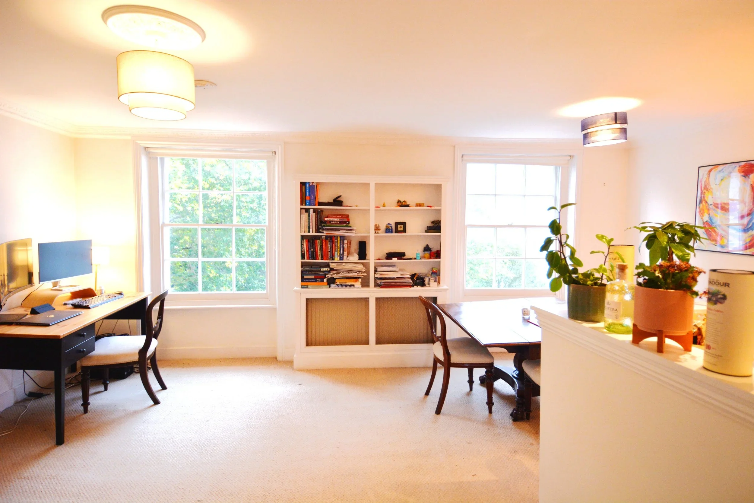 Flat Warwick Square in London