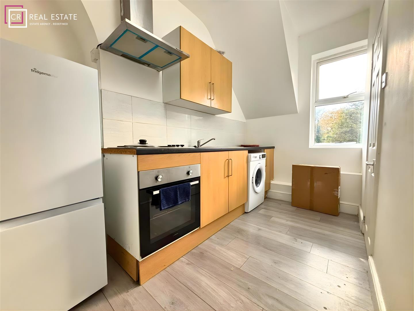 Flat London Road in Strood