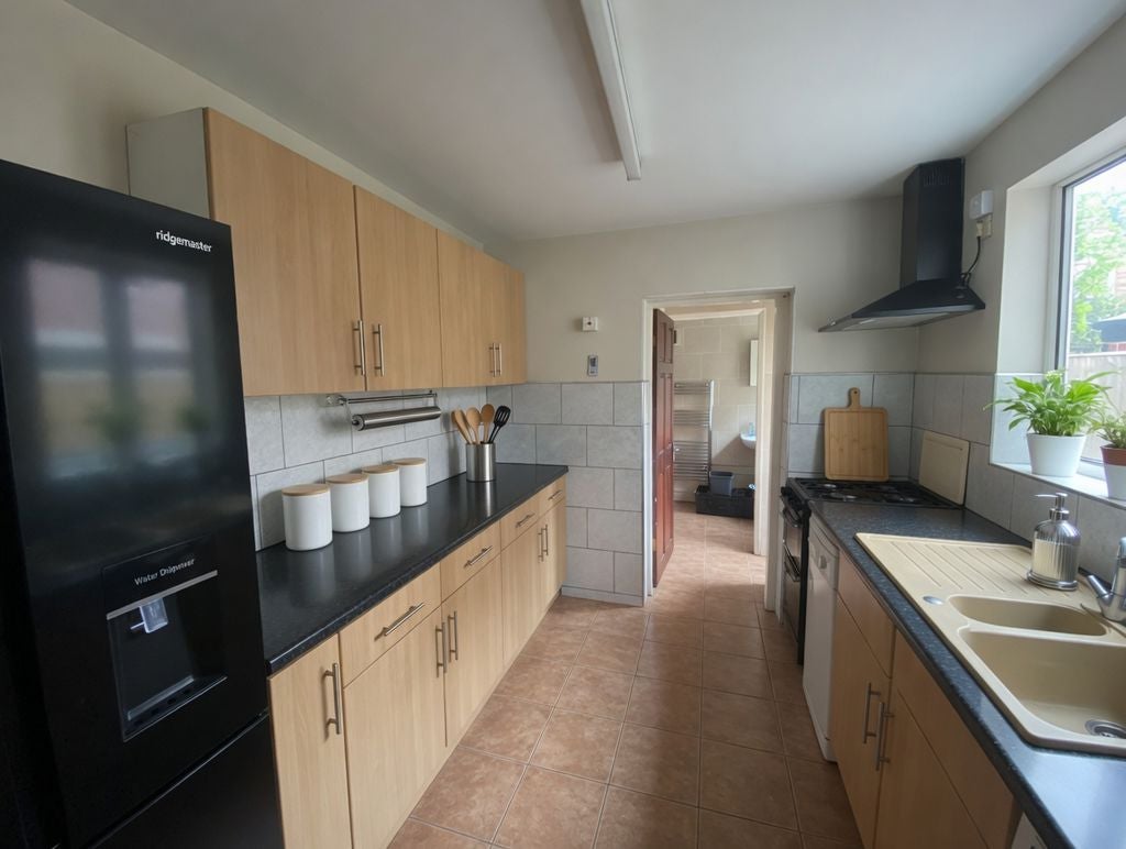 Flat Ashburnham Avenue in Nottingham