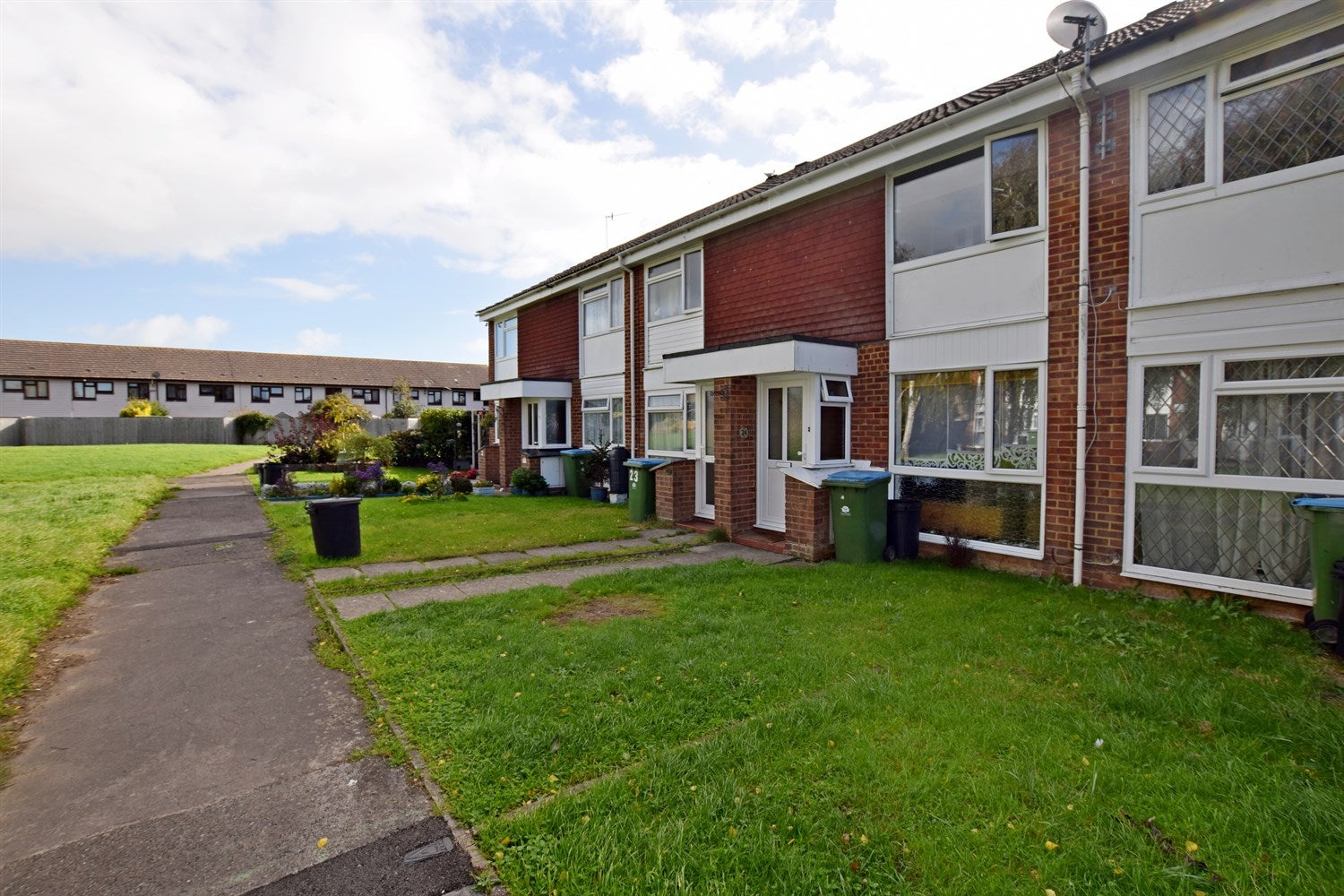House Shearwater Drive in Arun
