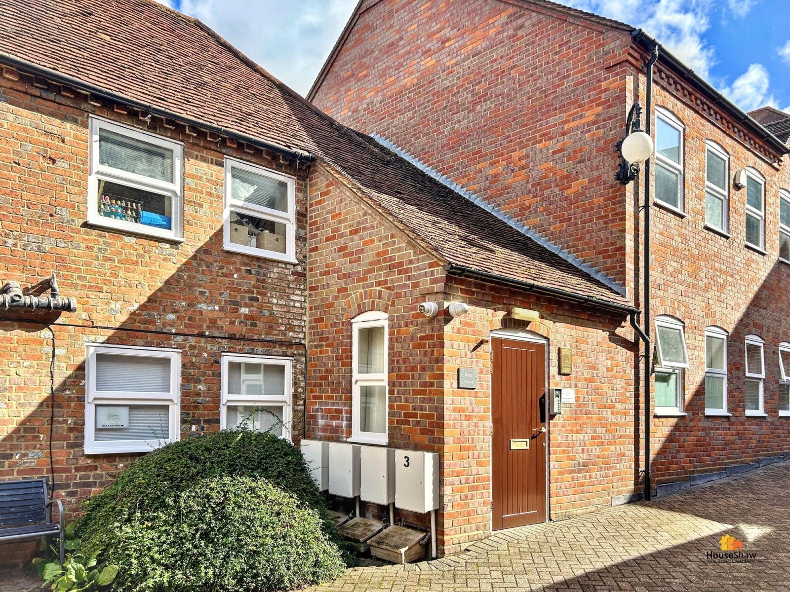 Flat High Street in Chesham