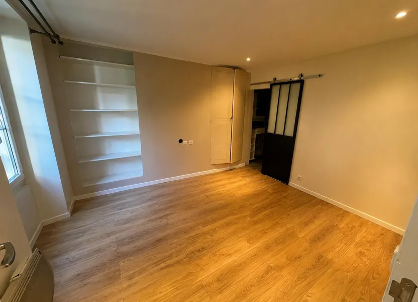 Flat Voie DA/12 in Paris